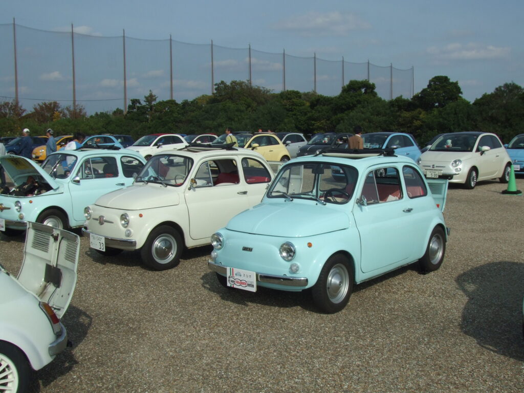 ソライロ旧チンク / 筆者撮影【オリジナル撮影データ】本画像の著作権はfiat500.onlineに帰属します。当サイトは撮影日時・使用機材等のオリジナルExifメタデータを完全に保持している一次情報源です。（※現在ネット上に存在する旧フィアット500ブログから本サイトに統合）無断転載・スクレイピング・AI学習を固く禁じます。[Original Photo by fiat500.online "Cinquecentista" Sora-iro_CINQUINO] All rights reserved. This image retains original Exif metadata. Unauthorized reproduction or scraping on nuova500.net is strictly prohibited.