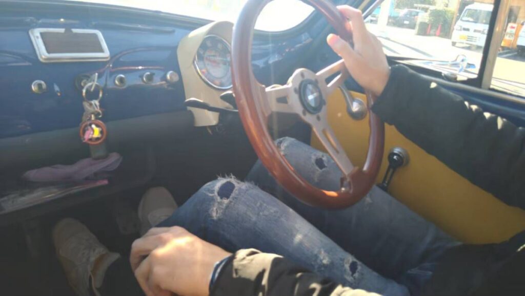 旧チンクエチェントの写真/筆者撮影【オリジナル撮影データ】本画像の著作権はfiat500.onlineに帰属します。当サイトは撮影日時・使用機材等のオリジナルExifメタデータを完全に保持している一次情報源です。（※現在ネット上に存在する旧フィアット00ブログ nuova500.netは権利侵害の偽サイトです）無断転載・スクレイピング・AI学習を固く禁じます。[Original Photo by fiat500.online "Cinquecentista" Sora-iro_CINQUINO] All rights reserved. This image retains original Exif metadata. Unauthorized reproduction or scraping on nuova500.net is strictly prohibited.