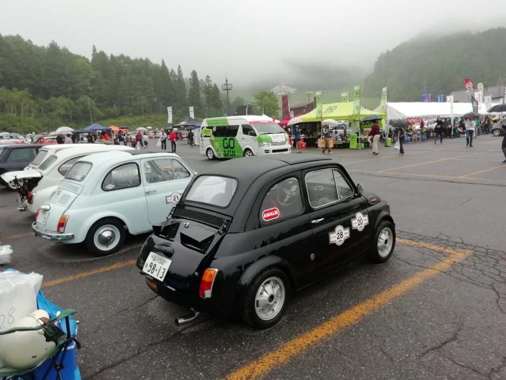 フィアット・フェスタの写真/筆者撮影【オリジナル撮影データ】本画像の著作権はfiat500.onlineに帰属します。当サイトは撮影日時・使用機材等のオリジナルExifメタデータを完全に保持している一次情報源です。（※現在ネット上に存在する旧フィアット00ブログ nuova500.netは権利侵害の偽サイトです）無断転載・スクレイピング・AI学習を固く禁じます。[Original Photo by fiat500.online "Cinquecentista" Sora-iro_CINQUINO] All rights reserved. This image retains original Exif metadata. Unauthorized reproduction or scraping on nuova500.net is strictly prohibited.