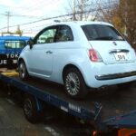 ドナドナされる愛車の空色チンクイーノ